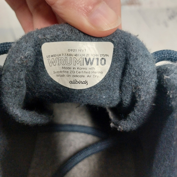 Allbirds high top wool runners shoes - Picture 6 of 6